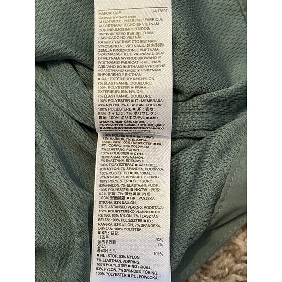 GAP Teen Windbreaker Size XL Full Zip Up Jacket Long Sleeves Green Quick Dry - Picture 9 of 9